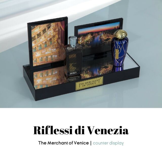La cura dei più piccoli dettagli per far respirare l'atmosfera veneziana.

Careful attention to the smallest details to make you breathe the Venetian atmosphere.

@themerchantofvenice
#brugnottogroup #hidisplay #newshowroom #themerchantofvenice #merchantofveniceperfume #venezia #venice #veniceitaly #scent #perfumes #displayadvertising #visualdisplay #brandingdesign #brandingidentity #madeinitaly #productdesign #productdesigner